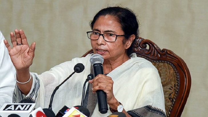 পূজার বাজারে মমতার গানের অ্যালবাম