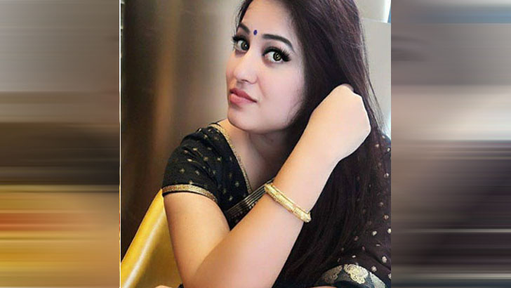 এমপির স্ত্রী সেই শিক্ষিকা ঝুমুর বরখাস্ত