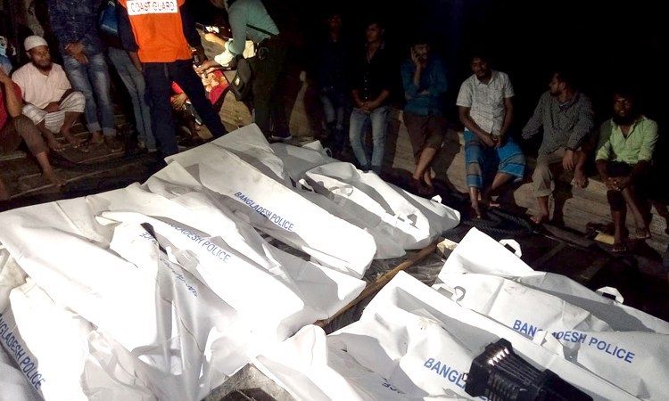 চরফ্যাশনে ৯ জেলে পরিবারের শোকের মাতম