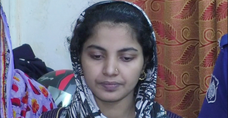 ভারত থেকে বাংলাদেশে প্রবেশকালে রোহিঙ্গা তরুণী আটক