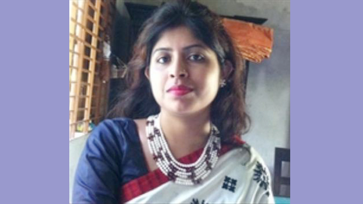 নারী ইউএনও’র মারধরে ফেসবুকে নিন্দার ঝড়