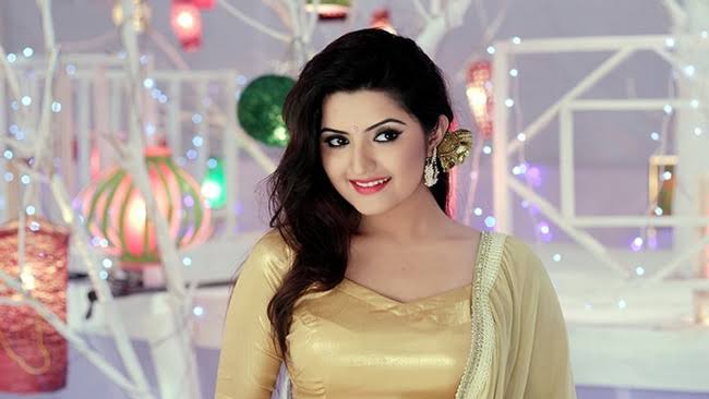ডিসেম্বরে  বিশ্বসুন্দরী নিয়ে আসছেন নায়িকা পরীমনি