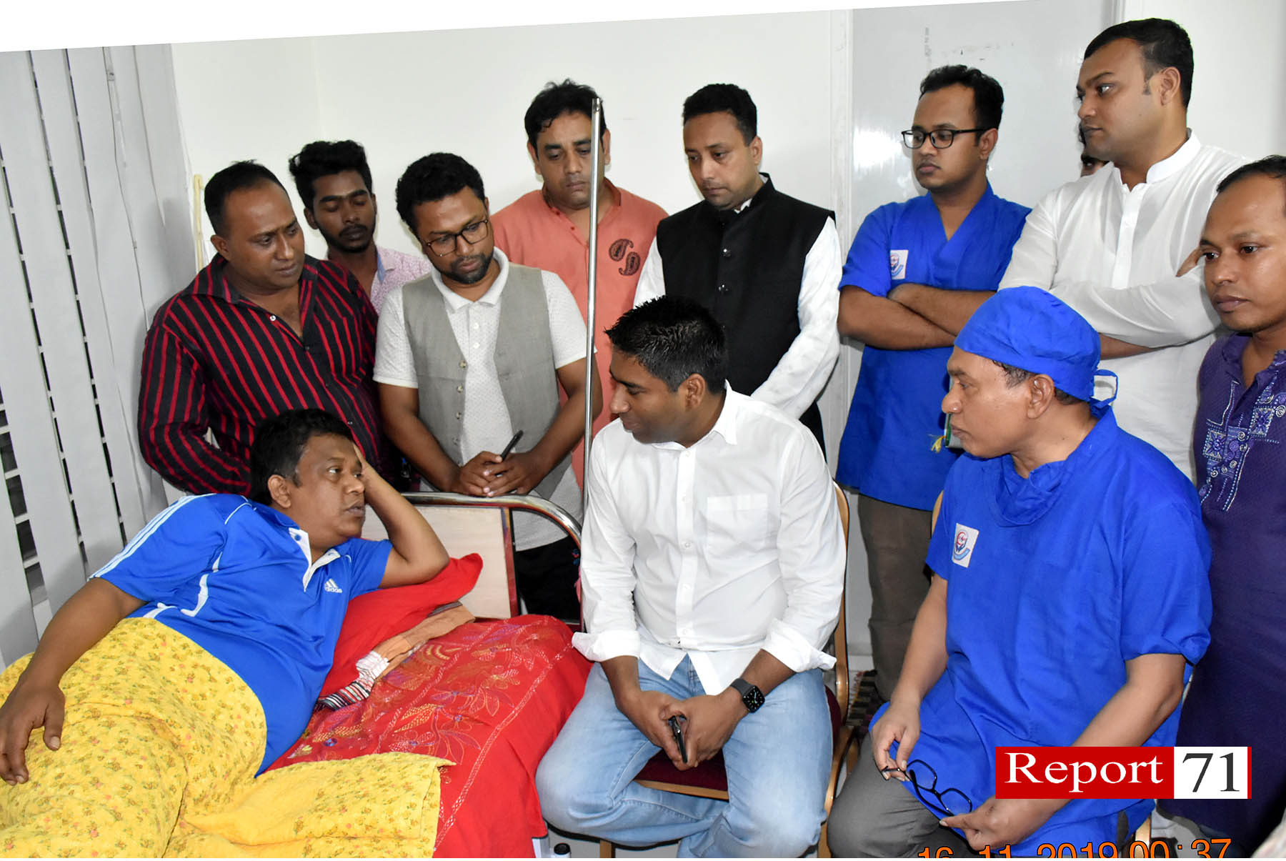 অসুস্থ সাংবাদিক আখতার ফারুক শাহীনকে দেখতে যান বরিশাল সিটি মেয়র সাদিক আবদুল্লাহ্