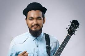 চুরি করা গান নিজের বলে চালিয়ে দিলেন নোবেল!