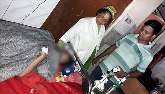 বরিশালে শিক্ষিকার পাহারায় ছাত্রীকে ধর্ষণ করতেন প্রধান শিক্ষক
