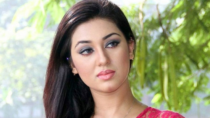 দ্বিতীয়বারের মতো বিয়ের পিঁড়িতে বসতে ইচ্ছা জেগেছে অপু বিশ্বাসের