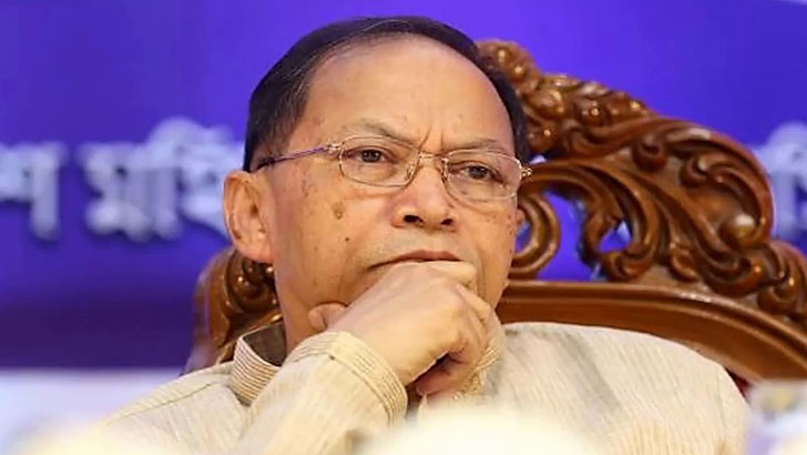 সাবেক প্রধান বিচারপতি এসকে সিনহা বিরু‌দ্ধে গ্রেফতারি প‌রোয়ানা