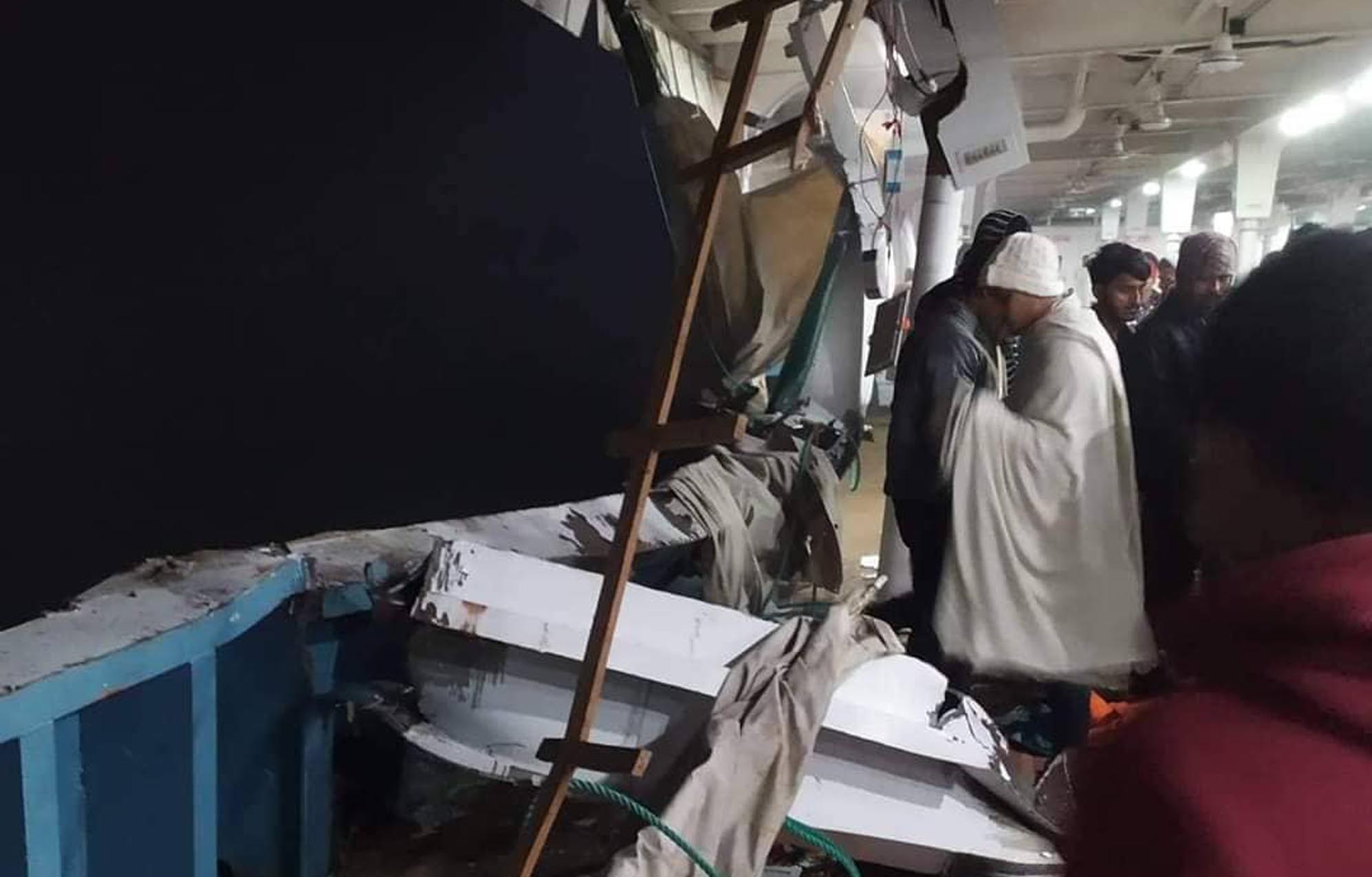 মেঘনায় কীর্তণ‌খোলা ও ফারহান ল‌ঞ্চের সংঘর্ষ, নিহত ২
