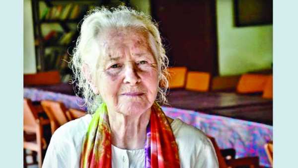 অদ্ভুত এক বন্ধনে ৬০ বছর বাংলাদেশের সেবায় লুসি হল্ট