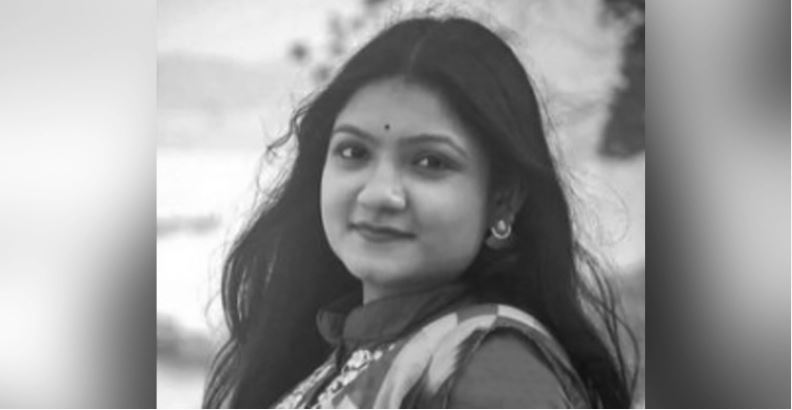 ফ্যানে ঝুলছিল বিশ্ববিদ্যালয় ছাত্রীর লাশ