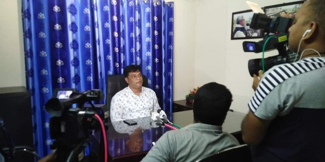 তৃনমূল কর্মীরা তেল মারার মহৎ কাজটি করতে পারে না-আবু শাকের তানিন