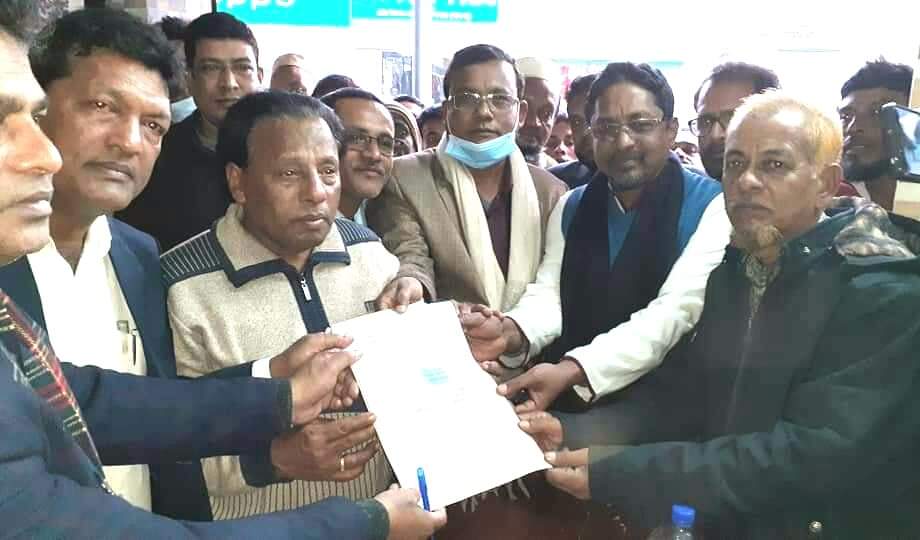 বাকেরগঞ্জের ভরপাশা ইউনিয়নে চেয়ারম্যান পদে আসাদ খানের আওয়ামীলীগের দলীয় ফরম জমাদান