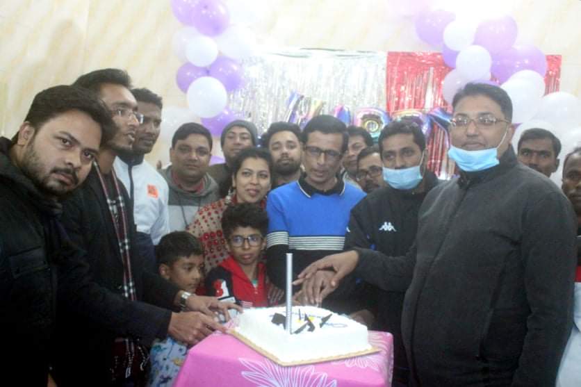 খাঁন মামুনের জন্মদিন উদযাপন