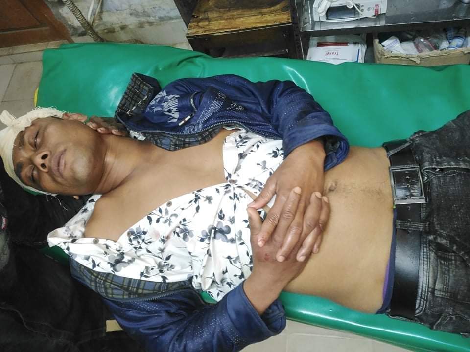 নলছিটিতে কাউন্সিলর প্রার্থী জামালের নেতৃত্বে দুই যুবককে কুপিয়ে আহত