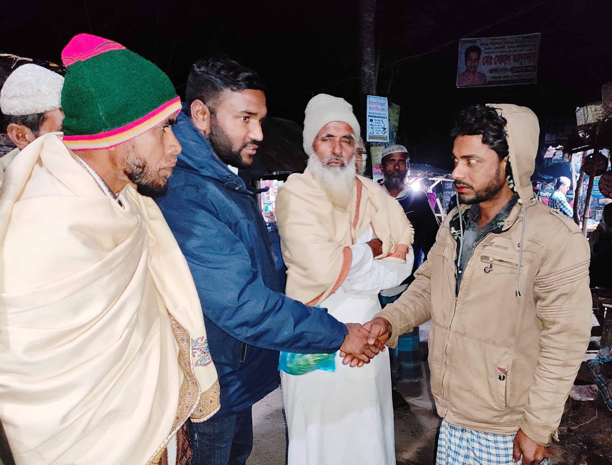 বেতাগী ইউনিয়নে নৌকার মনোনয়ন প্রত্যাশী রিয়াজ হোসেন : চষে বেড়াচ্ছেন এলাকা