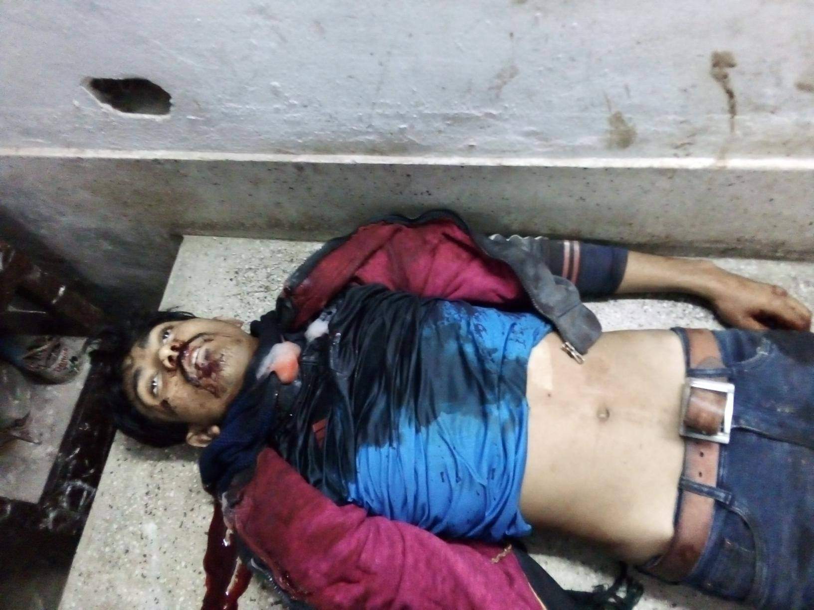 নলছিটির দপদপিয়ায় টোল  ক্যাশিয়ারকে জবাই করে হত্যা