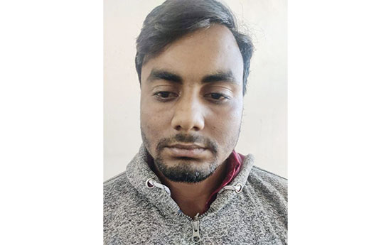চলন্ত বাসে কলেজছাত্রী ধর্ষণচেষ্টার প্রধান অভিযুক্ত গ্রেপ্তার