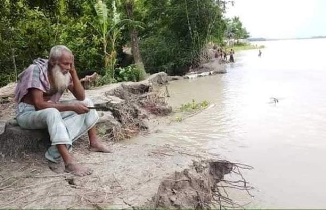 ঝুঁকিতে বাকেরগঞ্জ উপজেলা শহরের হাজারো মানুষ!