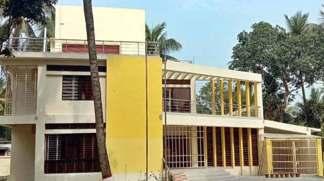 কোটি টাকার ইউএনও ভবন হস্তান্তরের আগেই সংস্কার