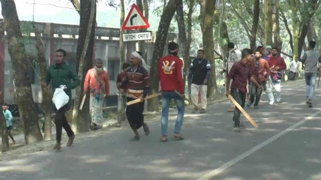 ভোলায় দুই চেয়ারম্যান প্রার্থীর সমর্থকদের সংঘর্ষে আহত ২০
