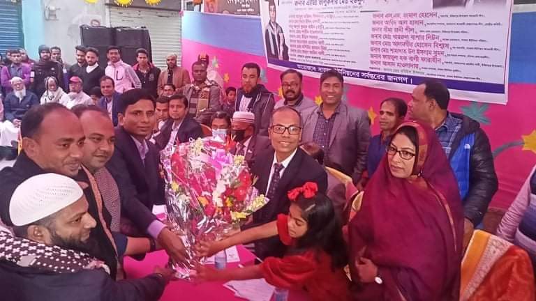 সাতলায় ডক্টর বিএম রাজ্জাককে সংবর্ধনা
