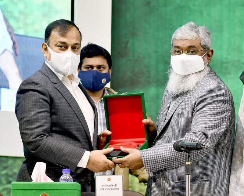 অবৈধভাবে বালু উত্তোলন বন্ধে নীতিমালা হচ্ছে : পানিসম্পদ প্রতিমন্ত্রী