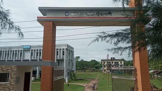 খালি পেটে মদপানে’ বৃদ্ধের মৃত্যু
