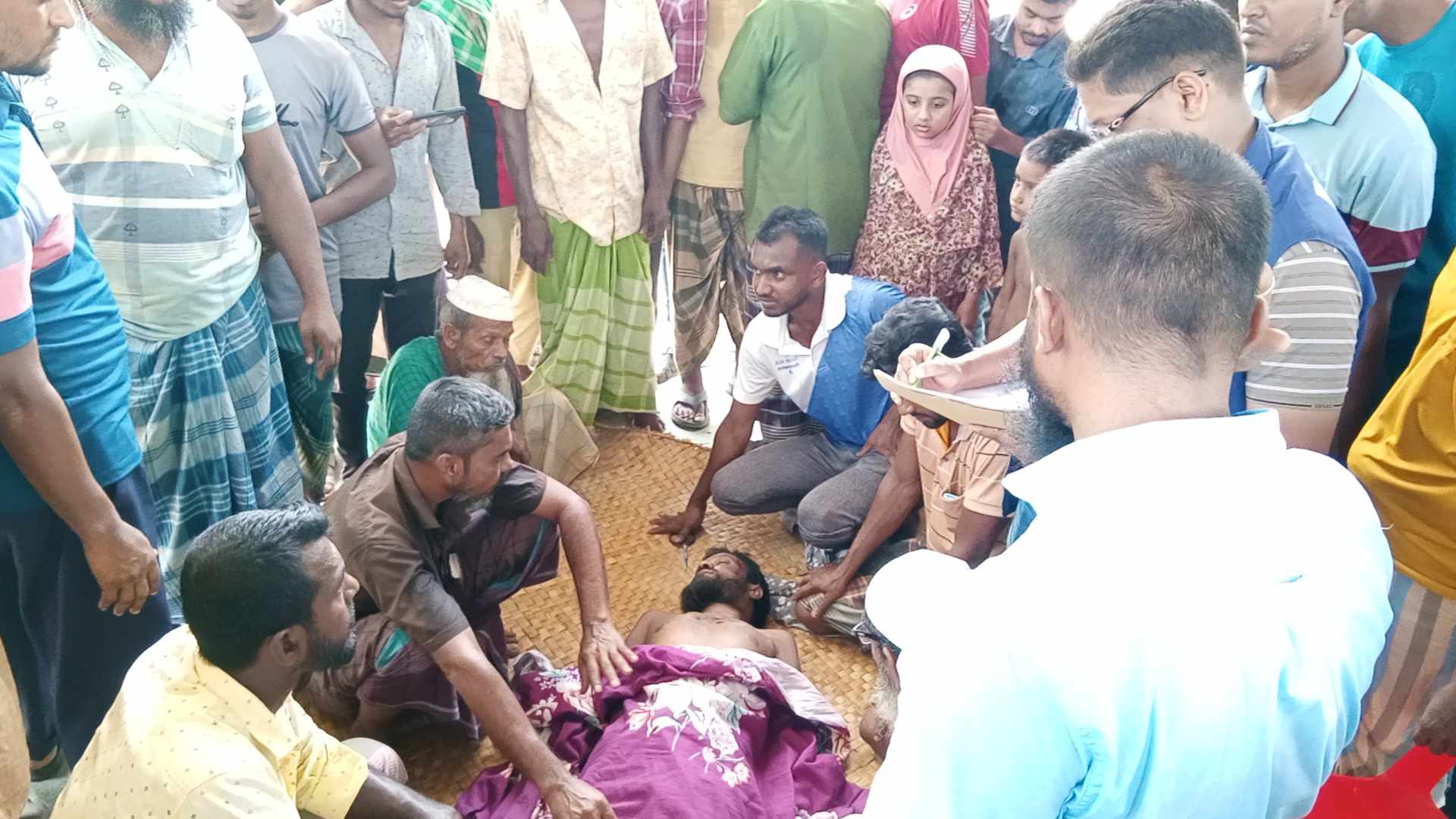বরগুনার তালতলীতে অটো গাড়ির চাপায় যুবক নিহত