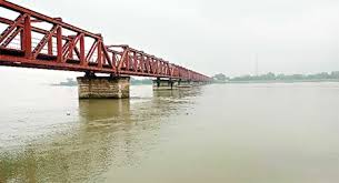 হু হু করে বাড়ছে তিস্তার পানি নদীপাড়ে আতঙ্ক বিরাজ