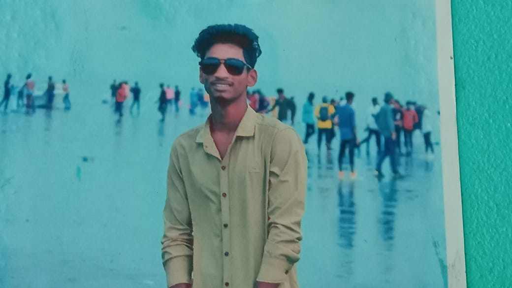 চিঠিতে বউকে দায়ী করে,কলাপাড়ায়  যুবকের আত্মহত্যা। 