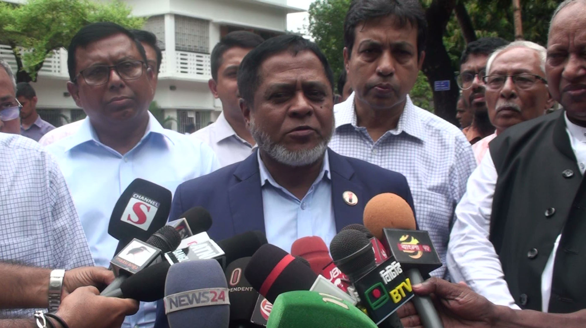 এক্সপ্রেসওয়ে নির্মাণে দেশীয় ও বৈদেশিক অর্থায়ণ প্রয়োজন, আমরা যোগাযোগ শুরু করেছি-সড়ক পরিবহন ও মহাসড়ক বিভাগের সচিব