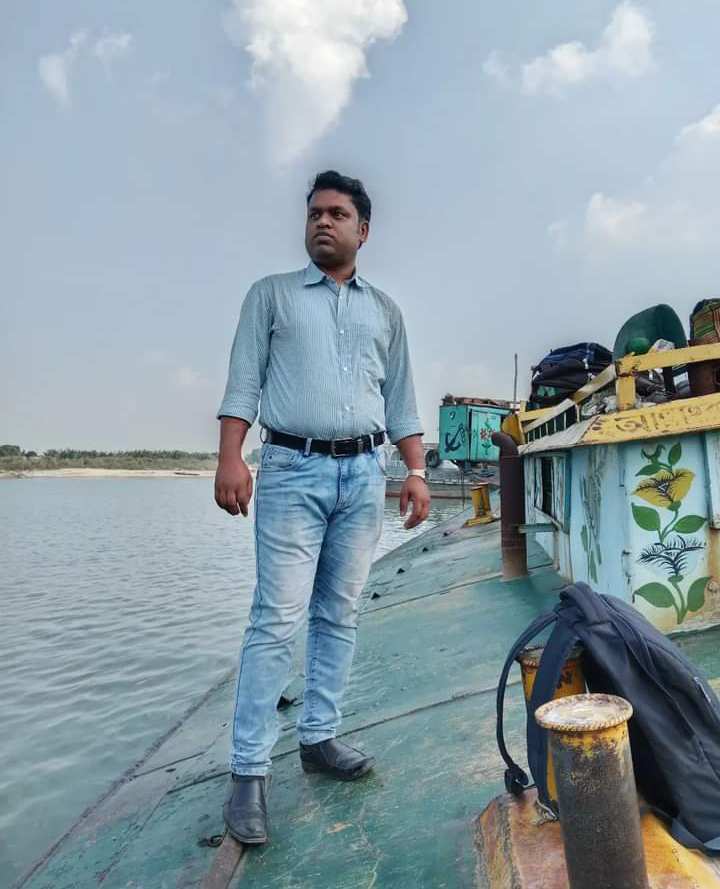 কোথায় গেলো দম্ভ?