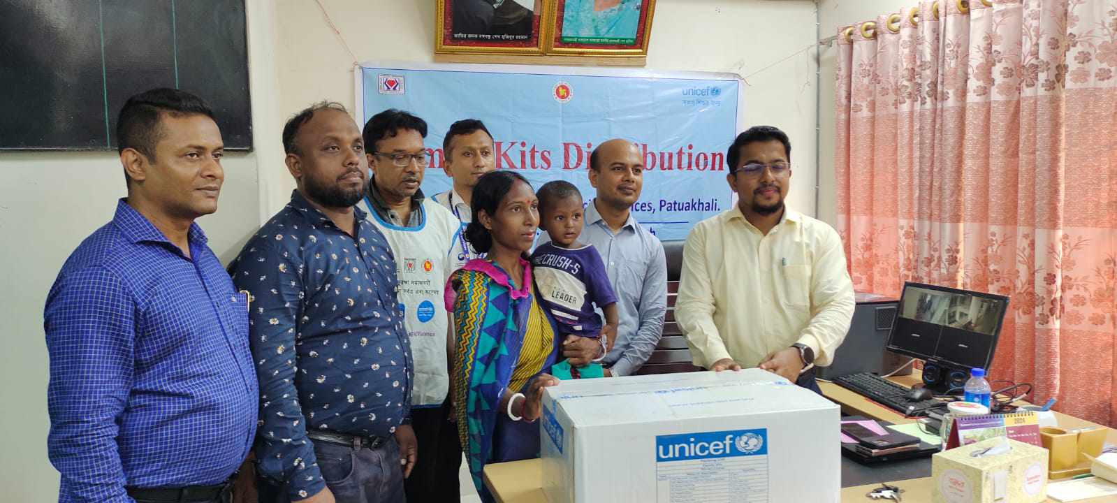 গলাচিপায় ঘূর্ণিঝড় রিমালে ক্ষতিগ্রস্ত শিশুদের মাঝে ফ্যামিলি কিট বক্স বিতরণ