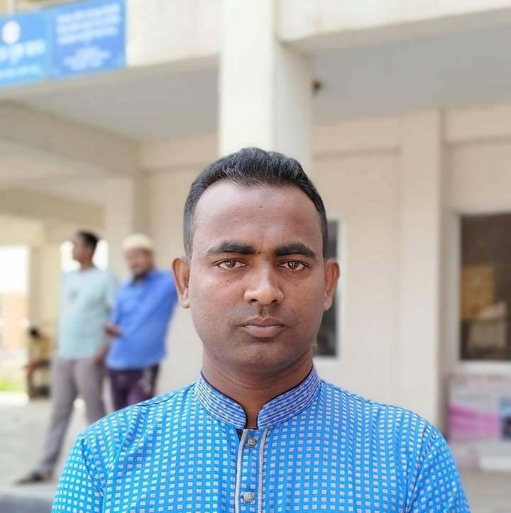বরগুনায় মসজিদের টাকা আত্মসাতের অভিযোগ প্রেসক্লাব সভাপতি খাইরুল  ইসলাম এর বিরুদ্ধে।