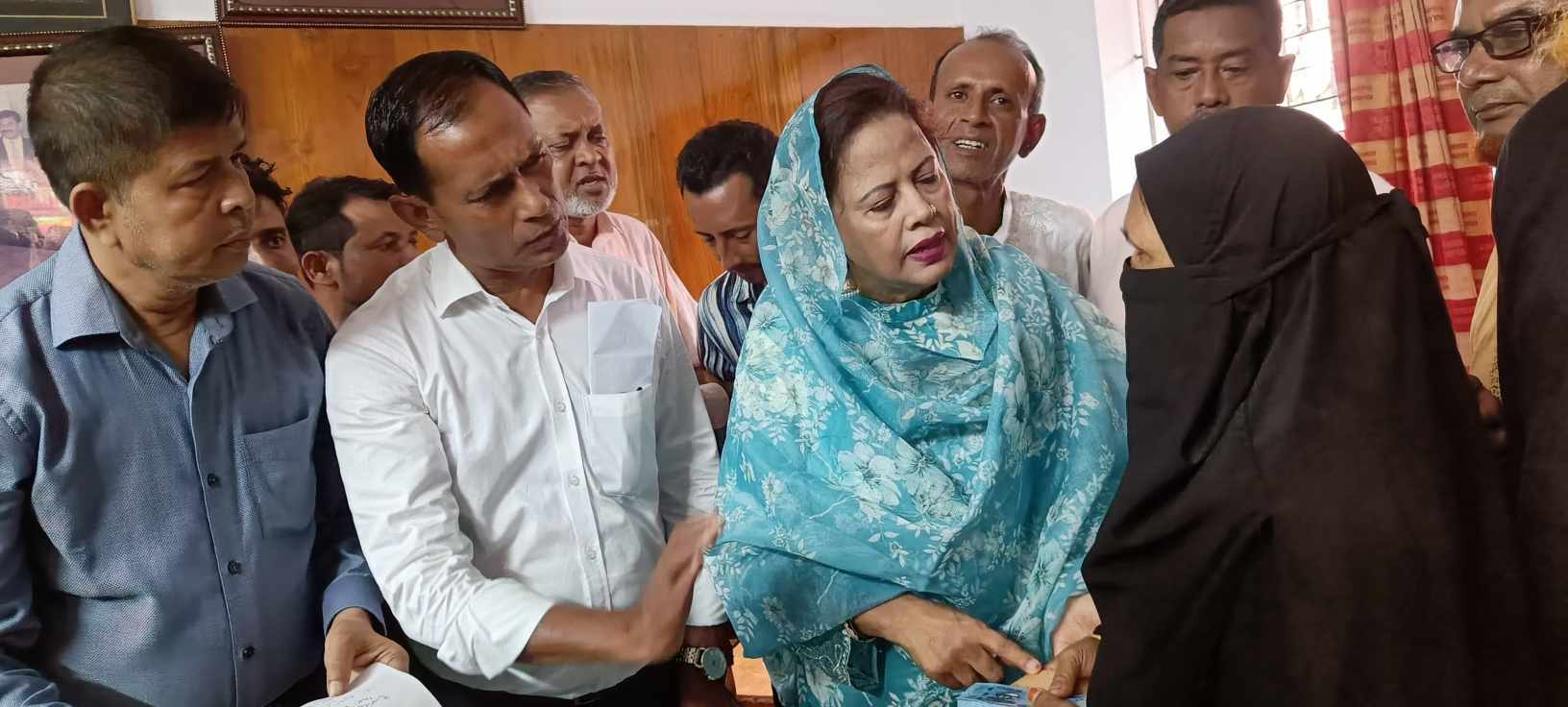 বোরহানউদ্দিনে বৈষম্য বিরোধী ছাত্র আন্দোলনে নিহতদের পরিবারের পাশে দাঁড়ালেন উপজেলা বিএনপির আহবায়ক মাহফুজা সুলতানা
