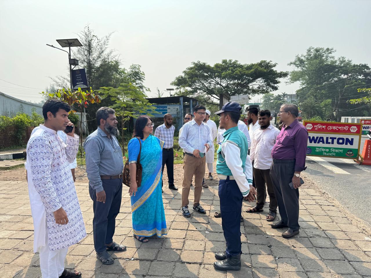 মহাসড়কে দুর্ঘটনা রোধে  ববি প্রশাসনের নানা উদ্যোগ গ্রহণ