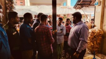 নিষিদ্ধ পলিথিন রাখার অপরাধে ১ ব্যবসায়ীকে জরিমানা