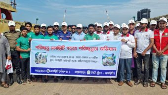 পরিচ্ছন্ন নলছিটি গড়তে পৌরসভা ও বিডিক্লিন’র পরিচ্ছন্নতা অভিযান