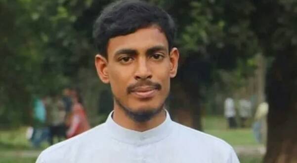 উপদেষ্টার দাবিতে সরগরম রংপুর বৈষম্যবিরোধী ছাত্র-জনতার ২৪ ঘণ্টার আল্টিমেটাম