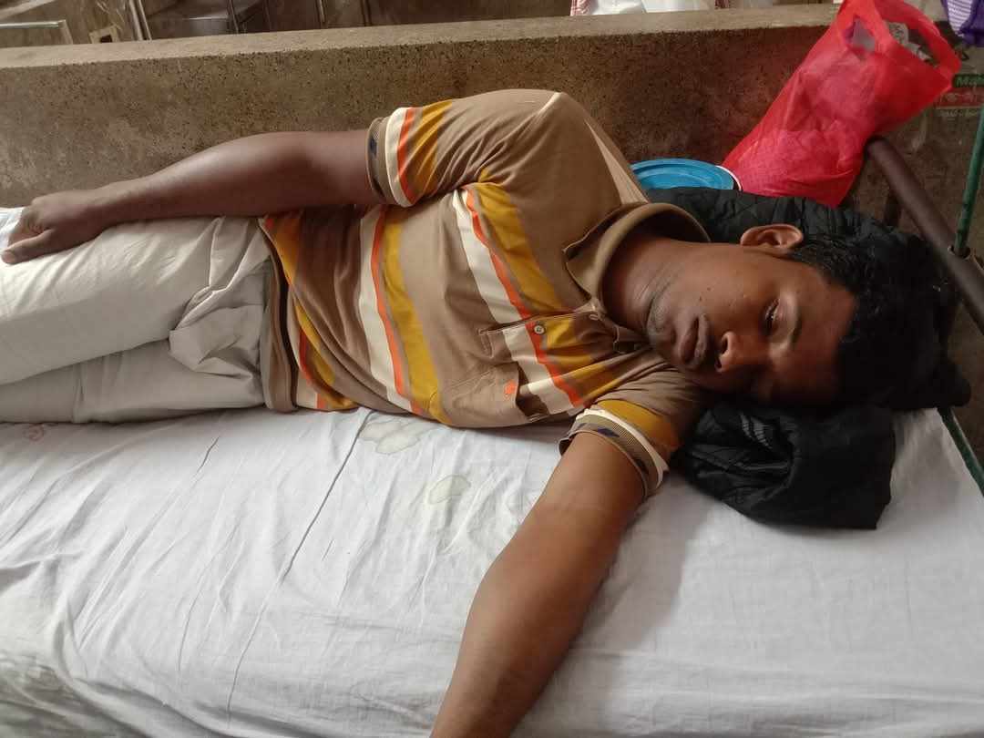 বাকেরগঞ্জে জমিজমা নিয়ে বিরোধে একজনকে পিটিয়ে জখম