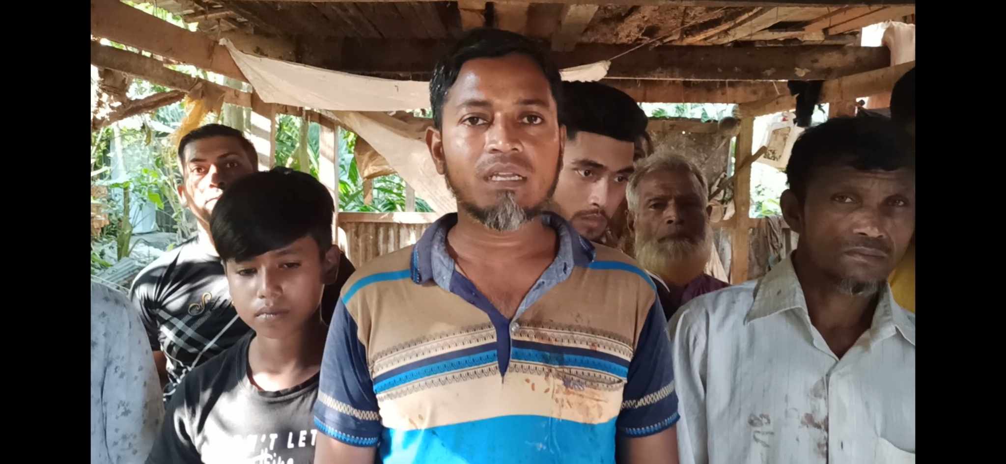 ভোলার বড় মানিকায় জমি দখলের জেরে সন্ত্রাসী হামলায় লাল মিয়া মাস্টার সহ গুরুতর আহত ৫