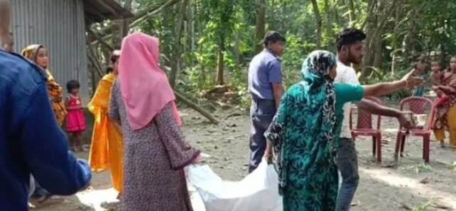 গলাচিপায় এক গৃহবধূর ঝুলন্ত মরদেহ উদ্ধার