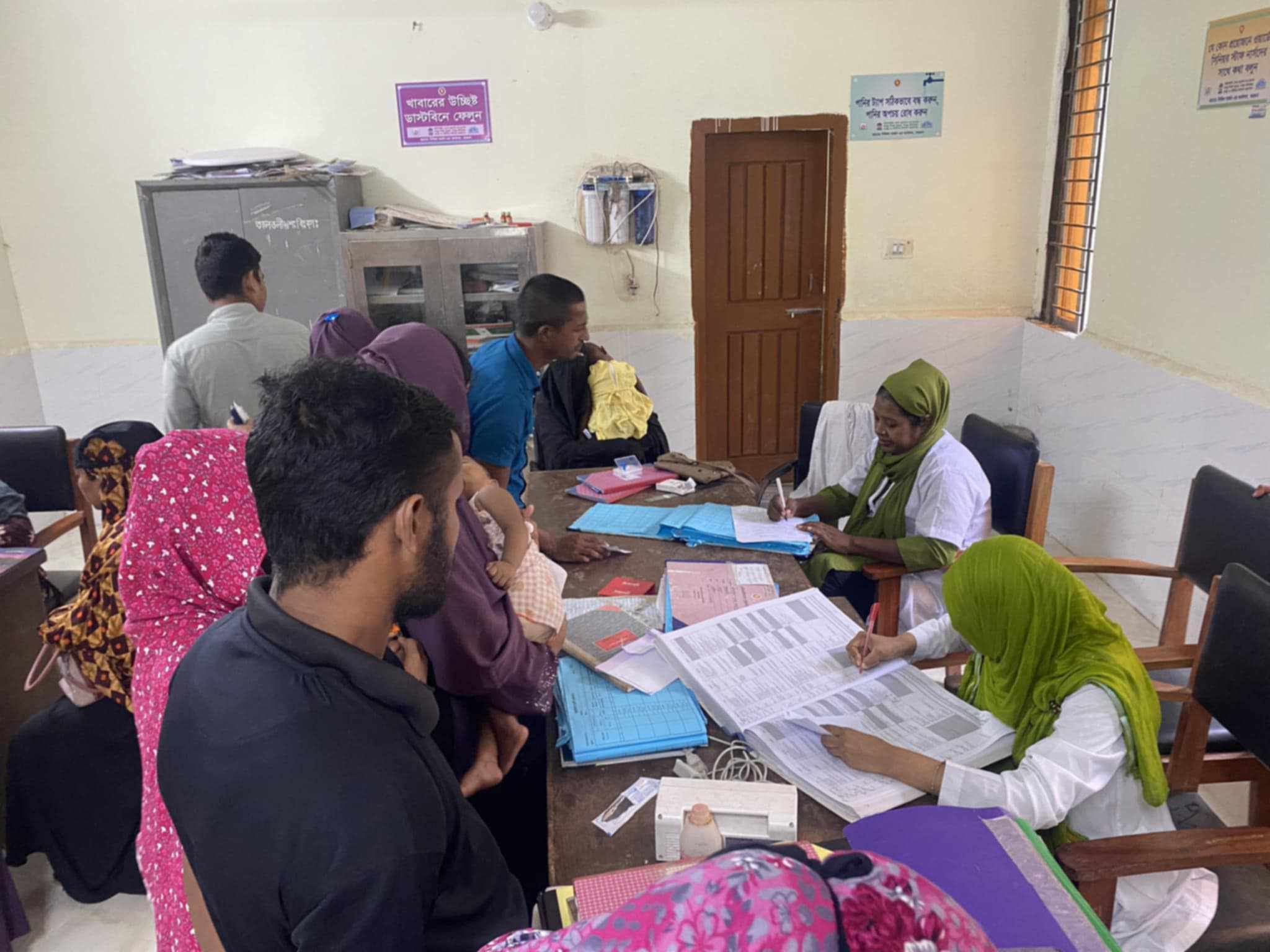 বরগুনার তালতলী হাসপাতালে জলাতঙ্কের ভ্যাকসিন সংকট,রোগীরা বিপাকে।