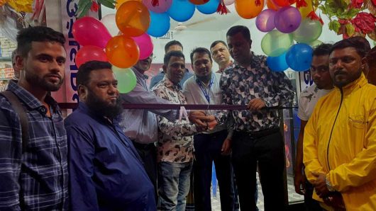 কালিবাড়িবাজারে ওয়ালটনের শোরুম উদ্বোধন
