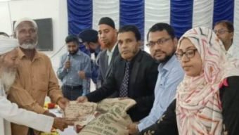 গলাচিপায় ক্ষুদ্র প্রান্তিক কৃষকের মাঝে বিনামূল্যে বীজ ও রাসায়নিক সার বিতরণ