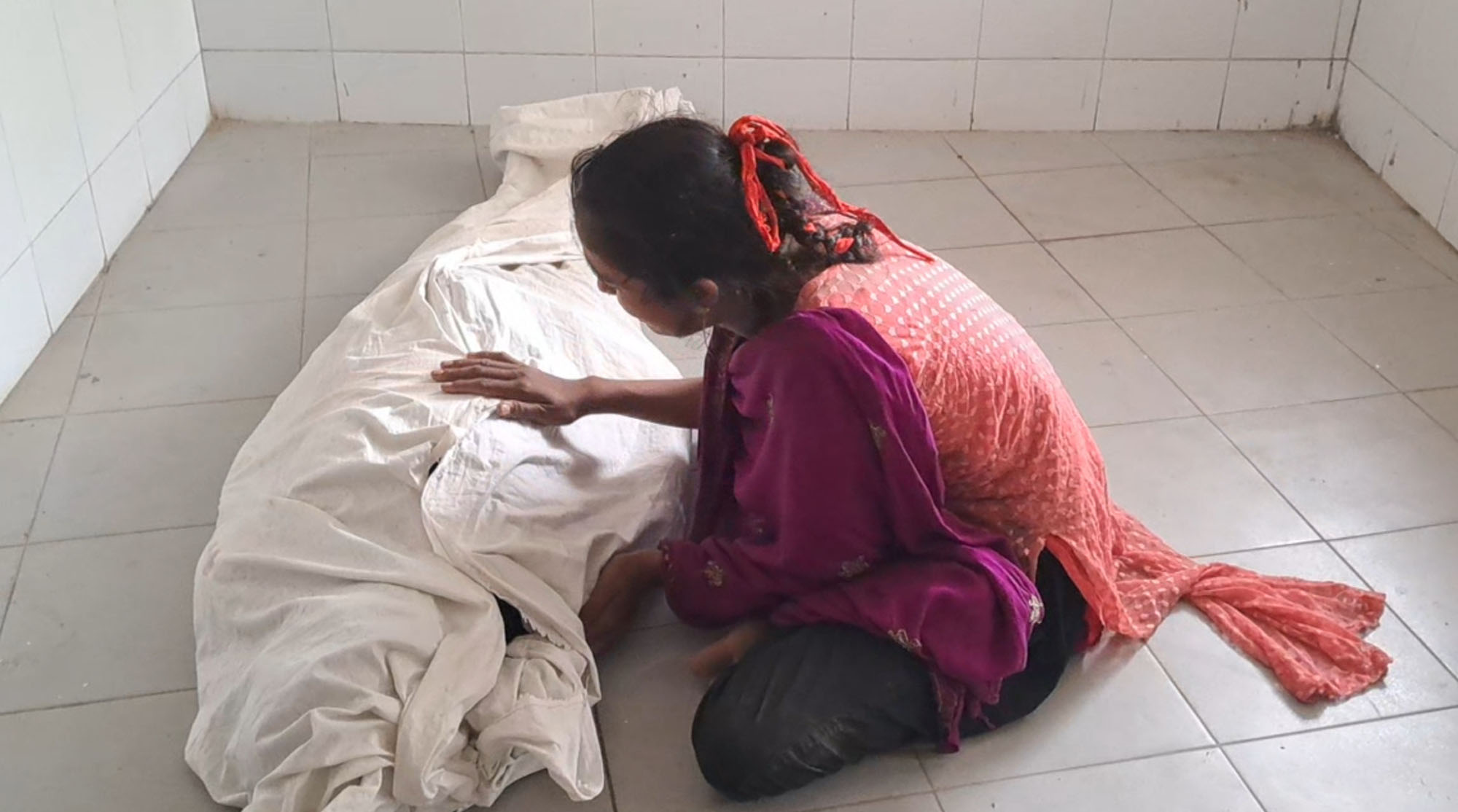 গোপালগঞ্জে রংমিস্ত্রিকে কুপিয়ে হত্যা