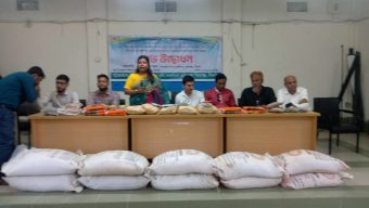 বালাগঞ্জে কৃষকদের মধ্যে বিনামূল্যে বীজ ও সার বিতরণ