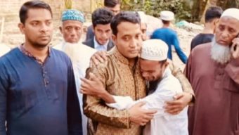বৈষম্য বিরোধী ছাত্র আন্দোলনে নিহত ২ পরিবার ও ৩ টি এতিমখানায় নগদ ৯ লাখ টাকা অনুদান প্রদান করলেন:সহকারী অ্যাটর্নি জেনারেল ইব্রাহিম খলিল