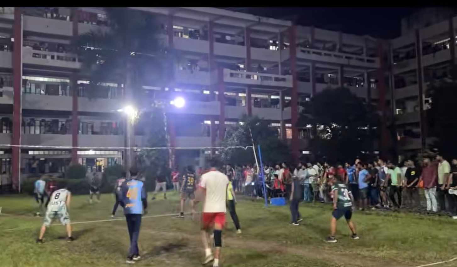 যবিপ্রবিতে হল ডে উপলক্ষে ভলিবল টুর্নামেন্টের ফাইনাল ম্যাচ অনুষ্ঠিত
