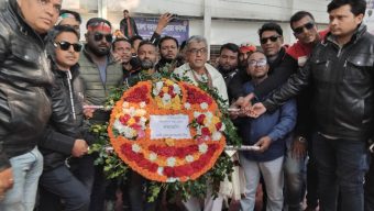বিজয় দিবসে কাজী রওনাকুল ইসলাম টিপুর শ্রদ্ধাঞ্জলি